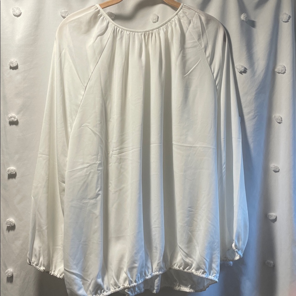 Chico's Elegant White Blouse - Picture 6 of 6